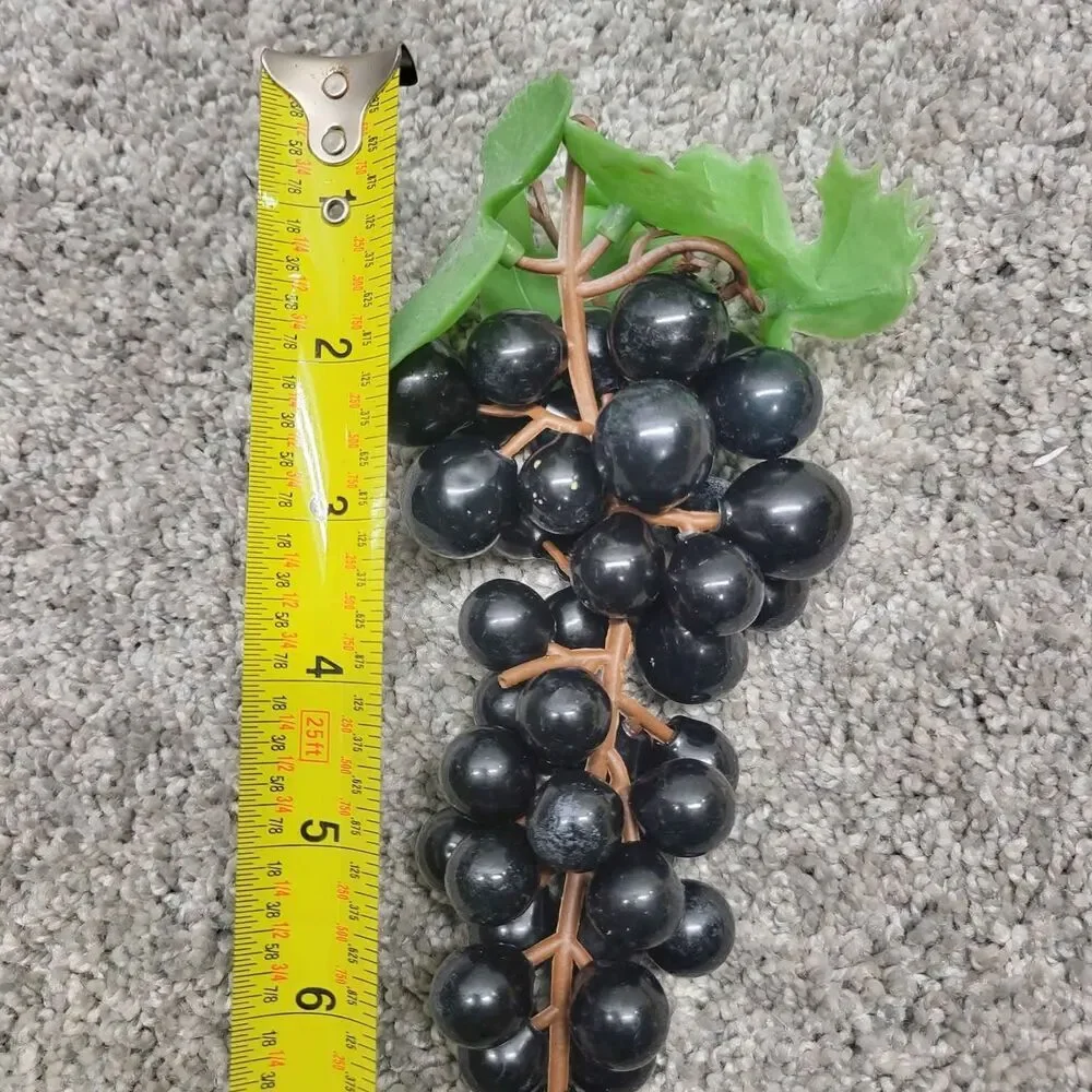 Lot of 6 Vintage Artificial  Rubber Grapes
